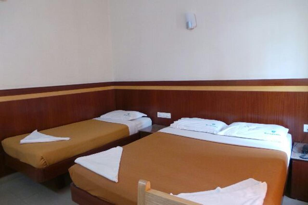Mlc Gateway Deluxe Inn Bangalore Bagian luar foto